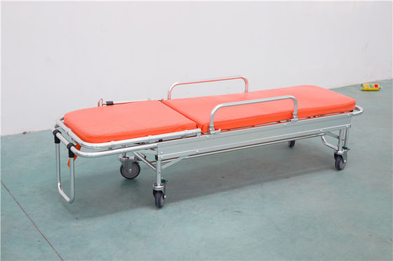 Stretcher Ambulans Medis Darurat Aluminium Alloy Sertifikasi CE untuk ICU Operasi